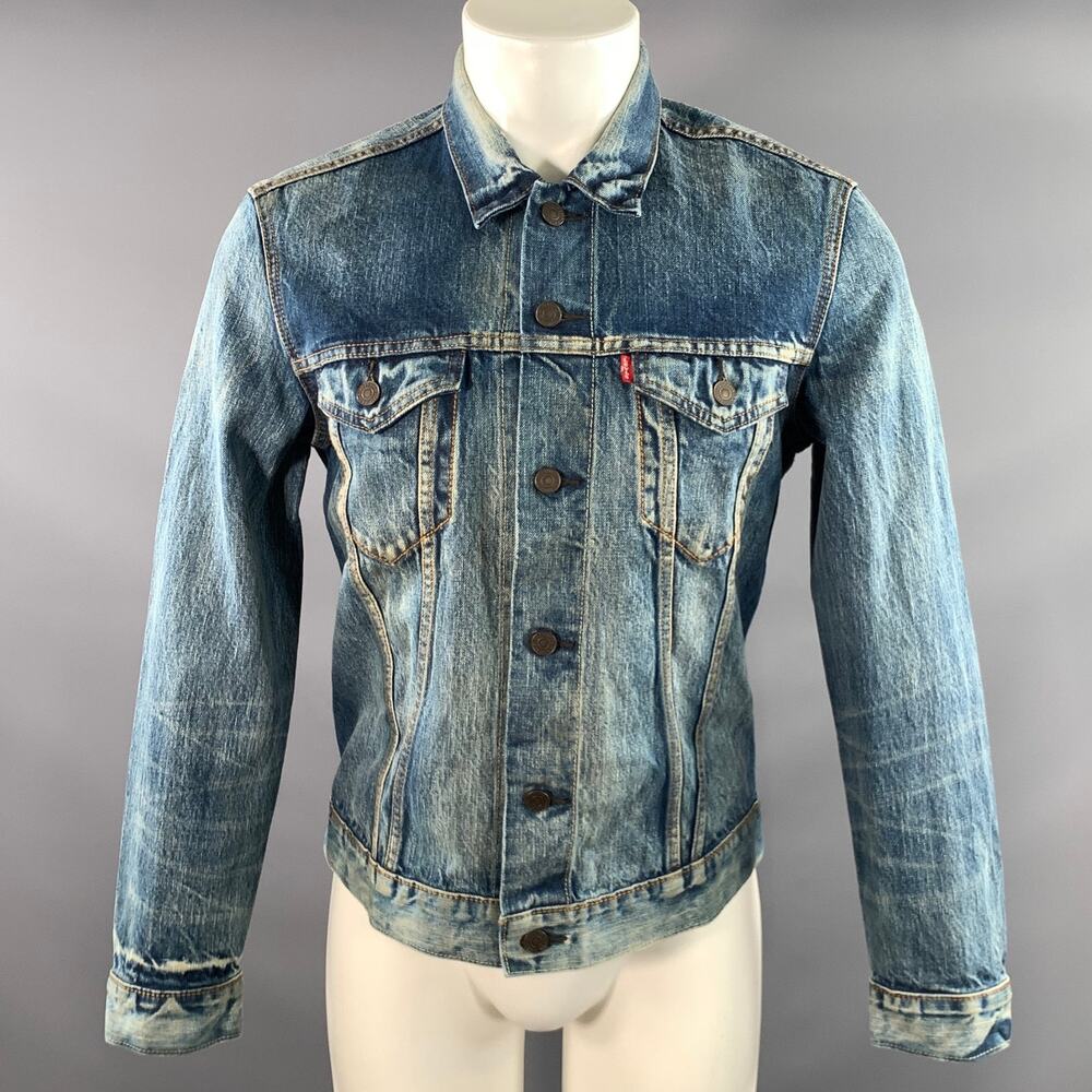 LEVI'S Size M Blue Washed Cotton Trucker Jacket